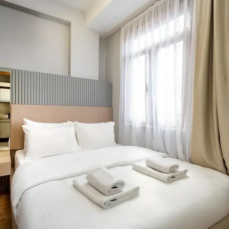 Pia Homes- Guemuessuyu Apartmanhotel 4*