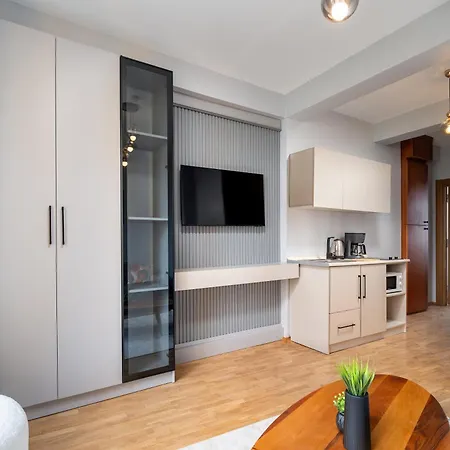 Pia Homes- Guemuessuyu Apartmanhotel 4*