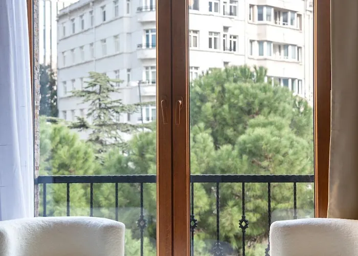 Pia Homes- Guemuessuyu Aparthotel 4*